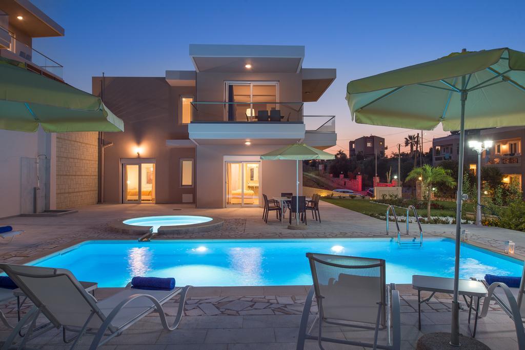 Koukos Villas Stalós Pokoj fotografie